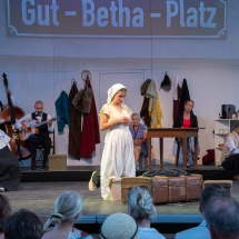 Schlossfestspiele-0120-Heimat-Nei
