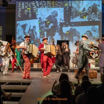 Schlossfestspiele-0301-Heimat-Nei
